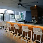 Yotelpad Miami