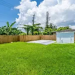 Unit 2 Cute Studio In North Miami