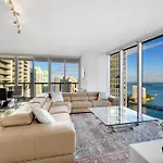 Icon Brickell Corner Apartment With Ocean & Pool View And 5 Star Spa