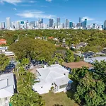 Casa De Jai- Your Green Space Near Brickell