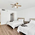 Luxury Miami Brickell Stay-Bay View
