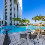 Luxury 1-Br Ph With Breathtaking Downtown Views