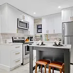Tropical Guest House At Villa Verde Miami
