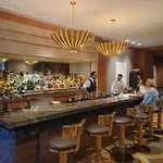 2 Bedroom Or King Studio Suites Four Seasons Hotel Miami Free Wi-Fi & Free Parking