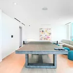 Stylish Stay In The Heart Of Miami - Walk To Bayside & Bayfront Park