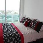 Lyx Suites At One Broadway In Brickell