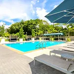 Large Apartment In Coconut Grove With Marina Views