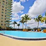 Nuovo Miami Apartments At Brickell-Downtown