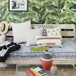Bold 2Br In Miami River Inn By Sonder