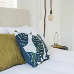 Serene 1Br In Miami River Inn By Sonder