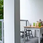 Amazing 2 Bedroom Condo At Wynwood With Parking