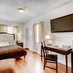 Self Check-In Miami Suites Near Coral Gables