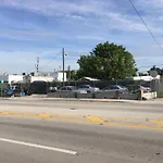 Mobil Home/ Trailer/Yarda