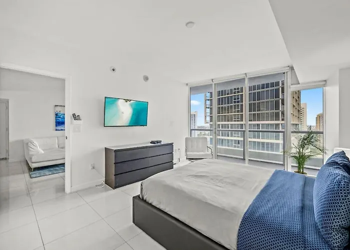 Inredible View -Luxury Unit At The W Brickell
