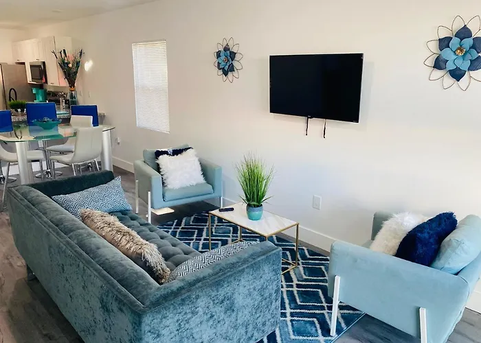Luxurious Apt With Free Parking Mins Away From South Beach And Wynwood