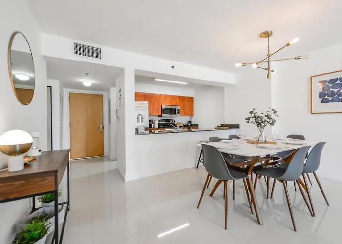 Beautiful Apartment In The Heart Of Brickell