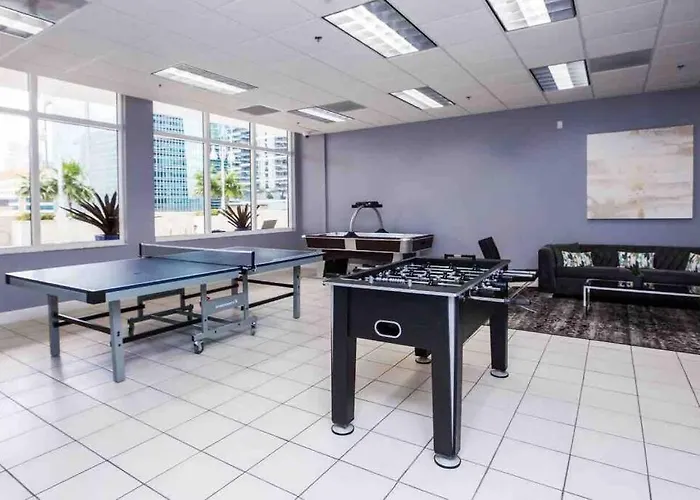 Bright And Cozy 2Br At Brickell, Free Parking