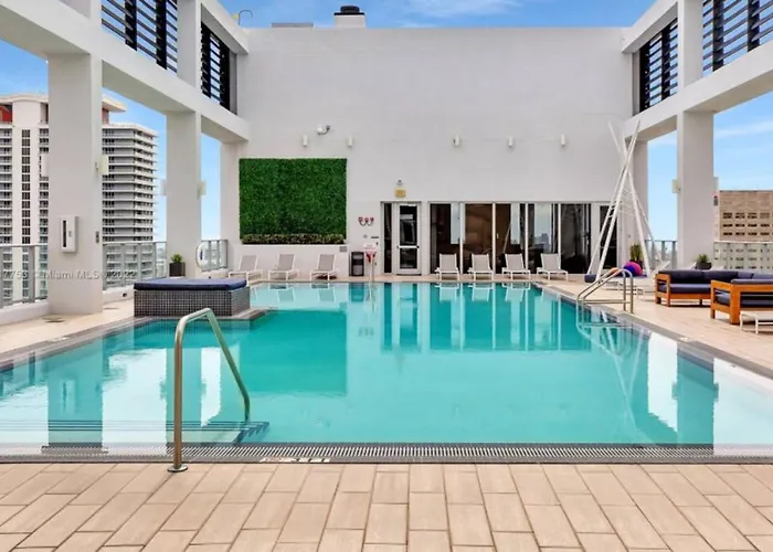 Sun-Splashed 1Br Condo Unit In Dwtn Miami With Wfh