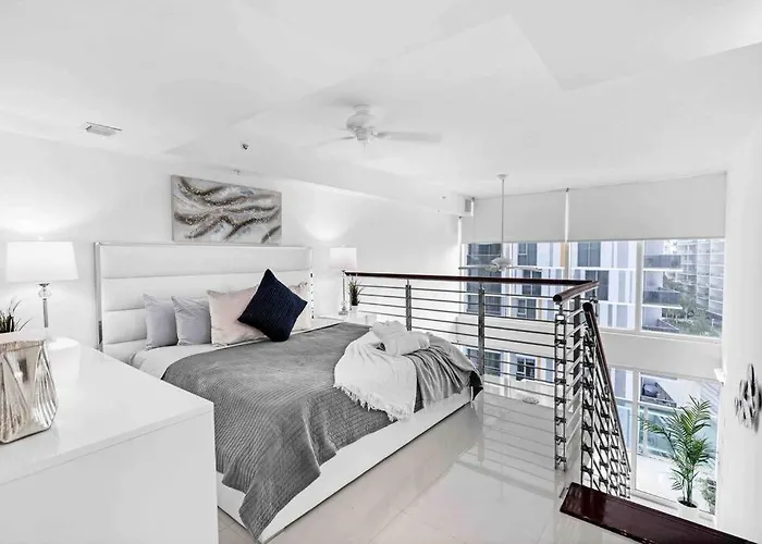 Cozy King Loft W/Amazing Views