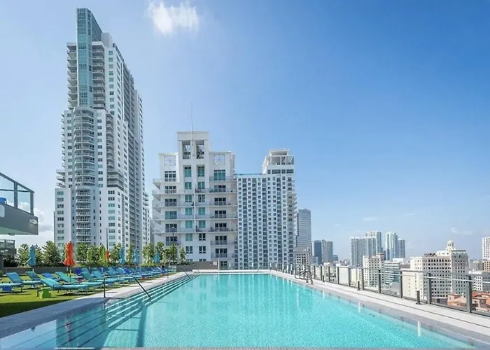 Luxury Studio In Heart Of Downtown Miami With Ocean View
