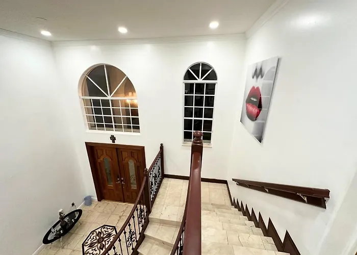 Spacious And Luxurious 4Bd 3Br House Pool Tub Bbq Private