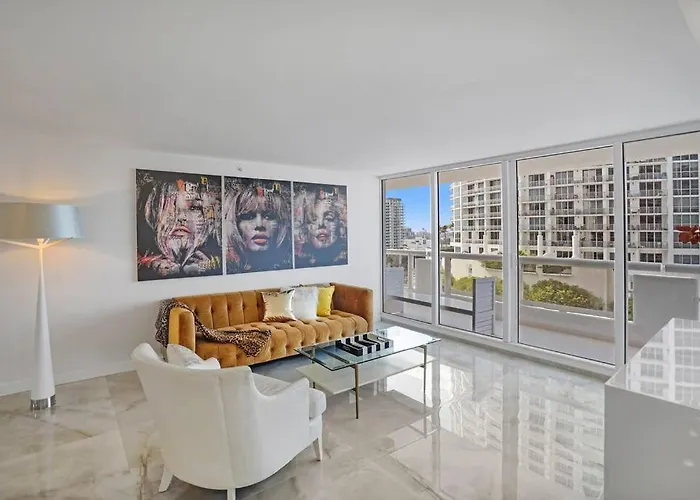 City Of Dreams! Renovated With Water & Park Views