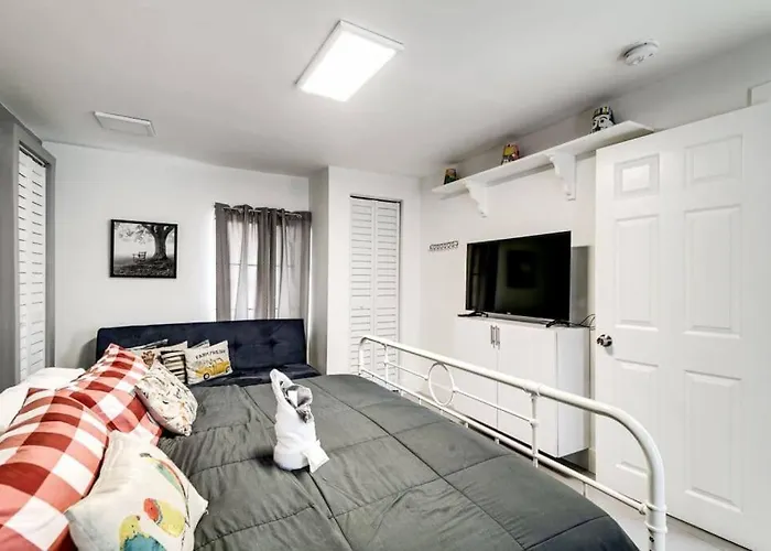 Welcoming 2-Br Apartment - 6 People V1
