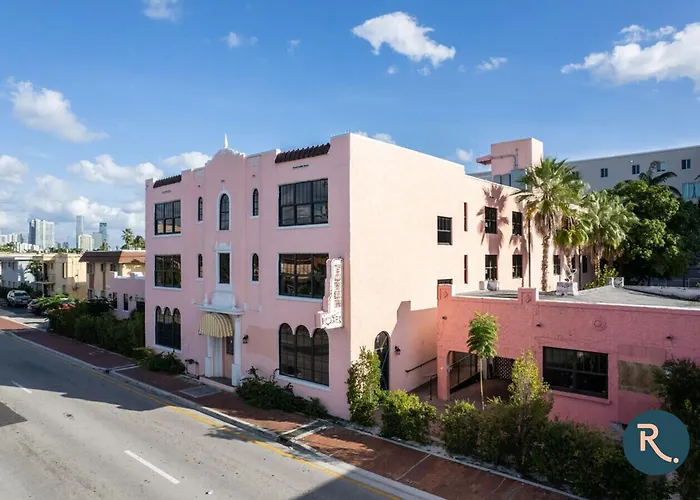 Roami At Tower Hotel - Calle Ocho
