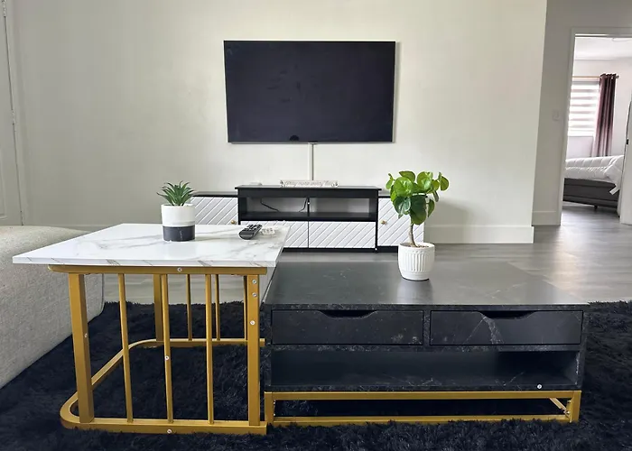 Cozy Unit Near Downtown Miami