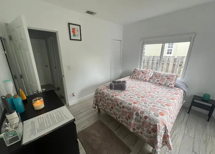 Cozy Room In A Quiet Home