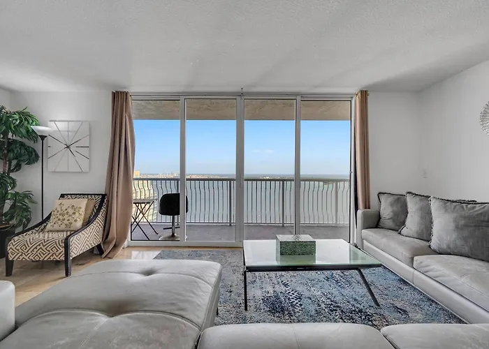 *Luxurious Highrise 2Brcondo Brickell- Waterviews*