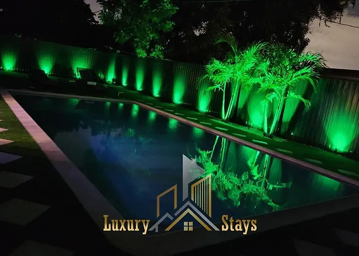 Luxury Stay Villa