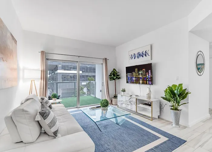 Lovely Unit Mins From Wynwood With Free Parking