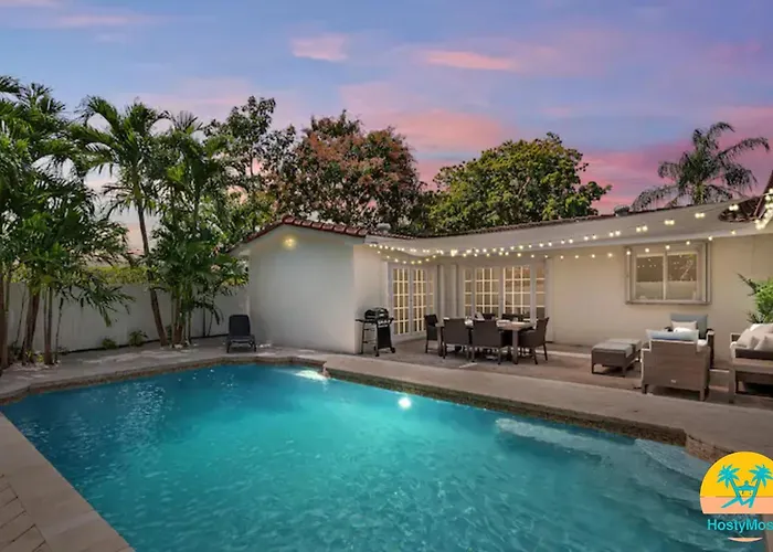 Gated Villa Blanca 5Br 3Ba With Heated Pool & Bbq