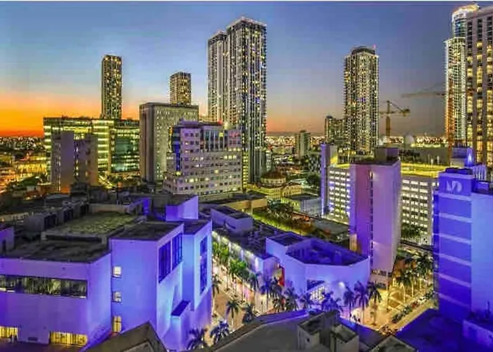 Downtown Miami 2 Br-Sleeps 6- 1-Kingbed, Sofabed