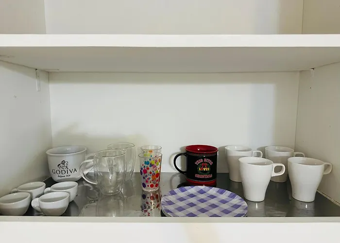 Lovely Apartment With Free Parking