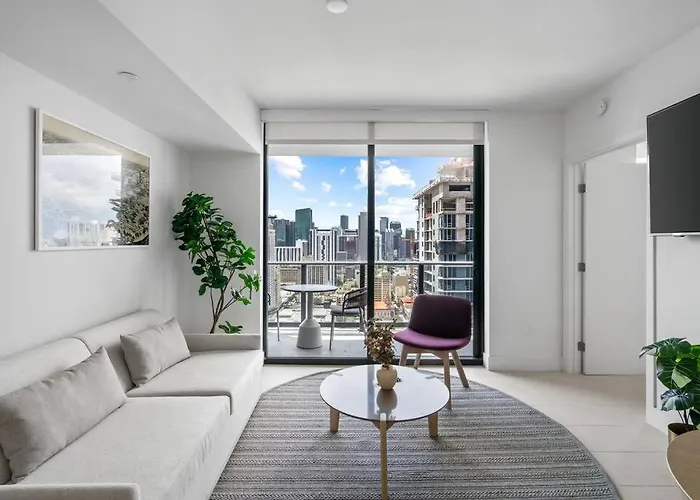New Luxury Apartment At Downtown Miami