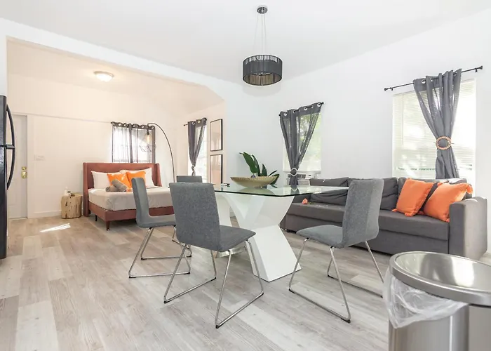 1 Bedroom Apartment - Midtown Miami