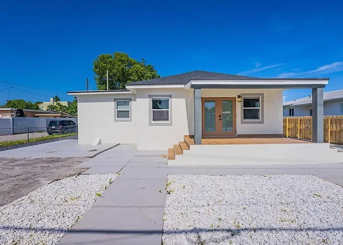 Modern Miami Unit 1 - Close To South Beach & Airport