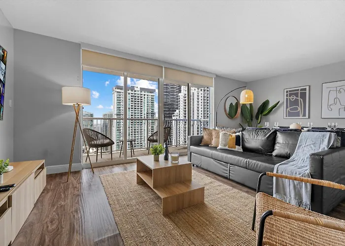 Breathtaking Views & Prime Location In Brickell