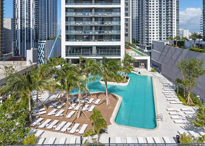 Modern 1Br Apartment With Breathtaking Views Heart Of Downtown