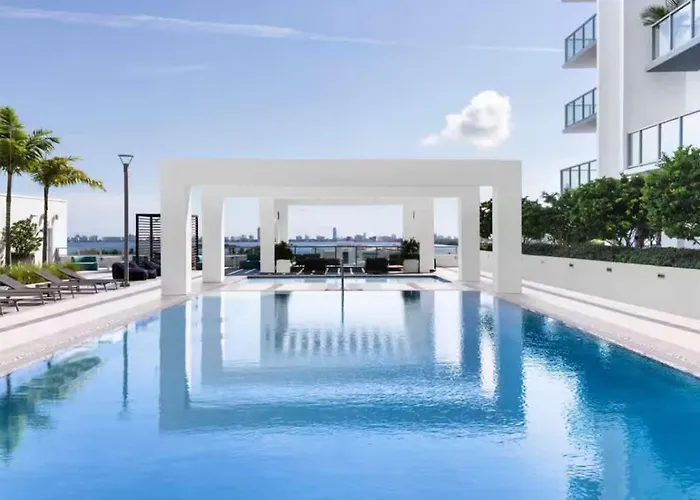 Miami Design District Amazing City Views Bayview\'S At Quadro By Rent4Us