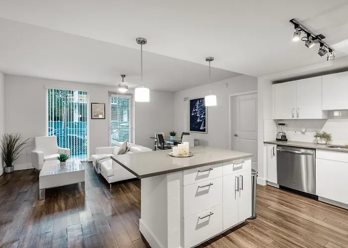 Comfort And Convenience 2Br Unit With Free Parking