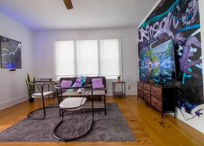 Stylish Miami 2Br Escape Edgewater
