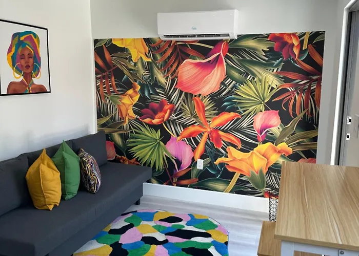 Modern Apartment In Miami