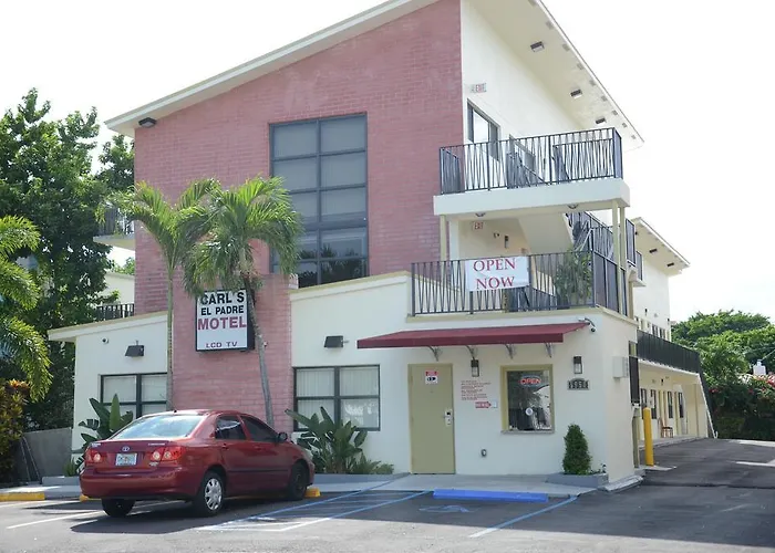 Carl\'S El Padre Motel