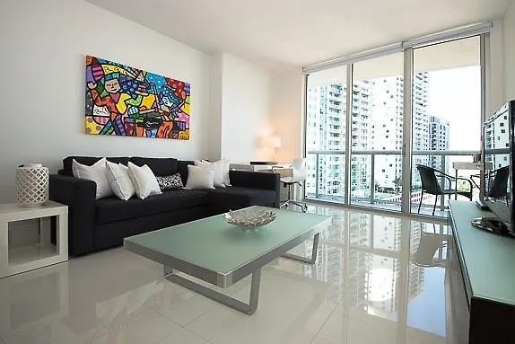 Modern Condo At Brickell