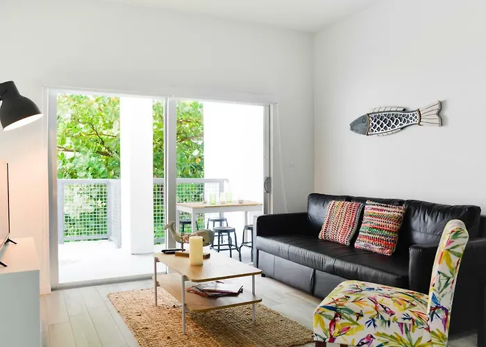 Amazing 2 Bedroom Condo At Wynwood With Parking