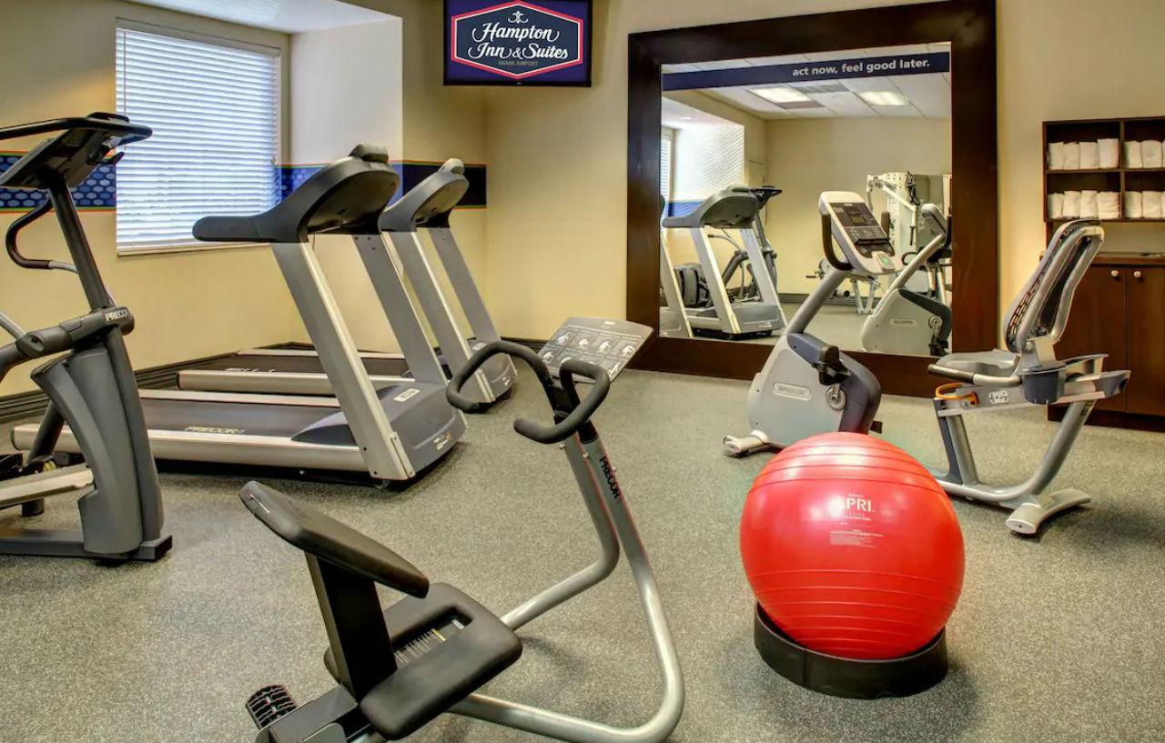 Hampton & Airport South/blue Lagoon Hotel 3*