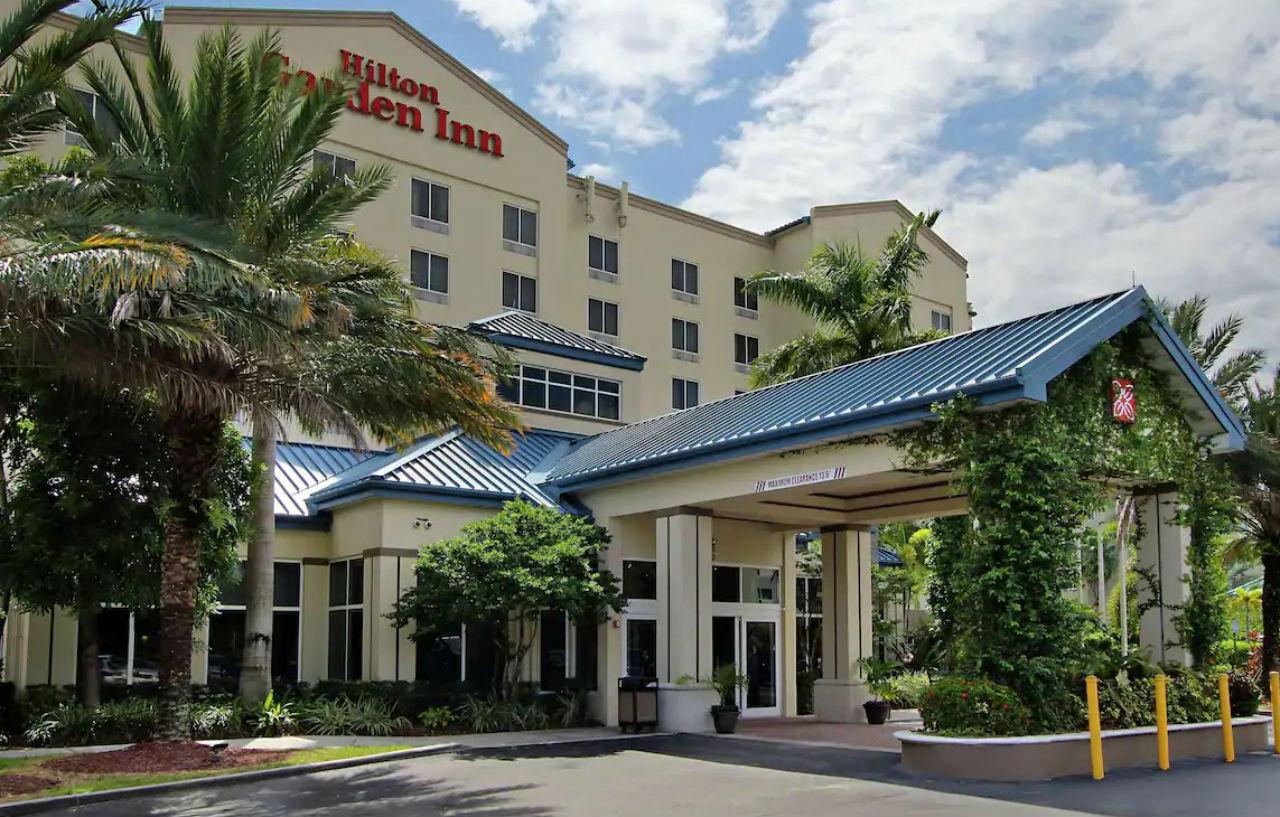 Hilton Garden Airport West Hotel